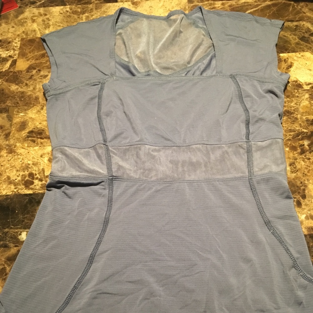 Lululemon shirt